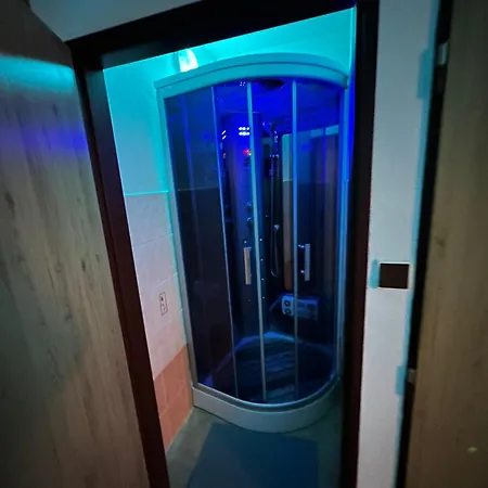 Relaxcheb Private Wellness 公寓
